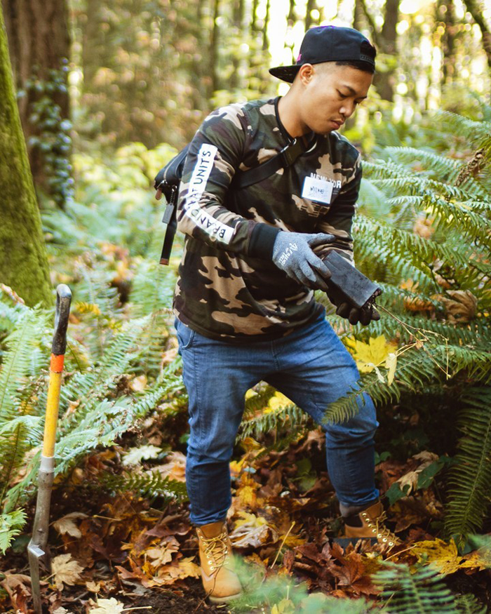 SocialGuyTreePlanting